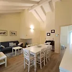 Antica * ستريزا